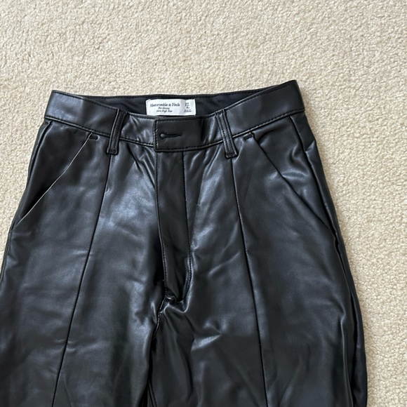 Abercrombie & fitch faux leather black pants size 4 / 27 waist - Picture 2 of 4